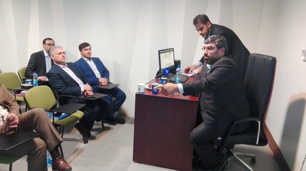 برگزاری کارگاه «تبیین سیاستها و اقدامات نکوداشت چهلمین سالگرد انقلاب» در لرستان + عکس برگزاری کارگاه «تبیین سیاستها و اقدامات نکوداشت چهلمین سالگرد انقلاب» در لرستان + عکس