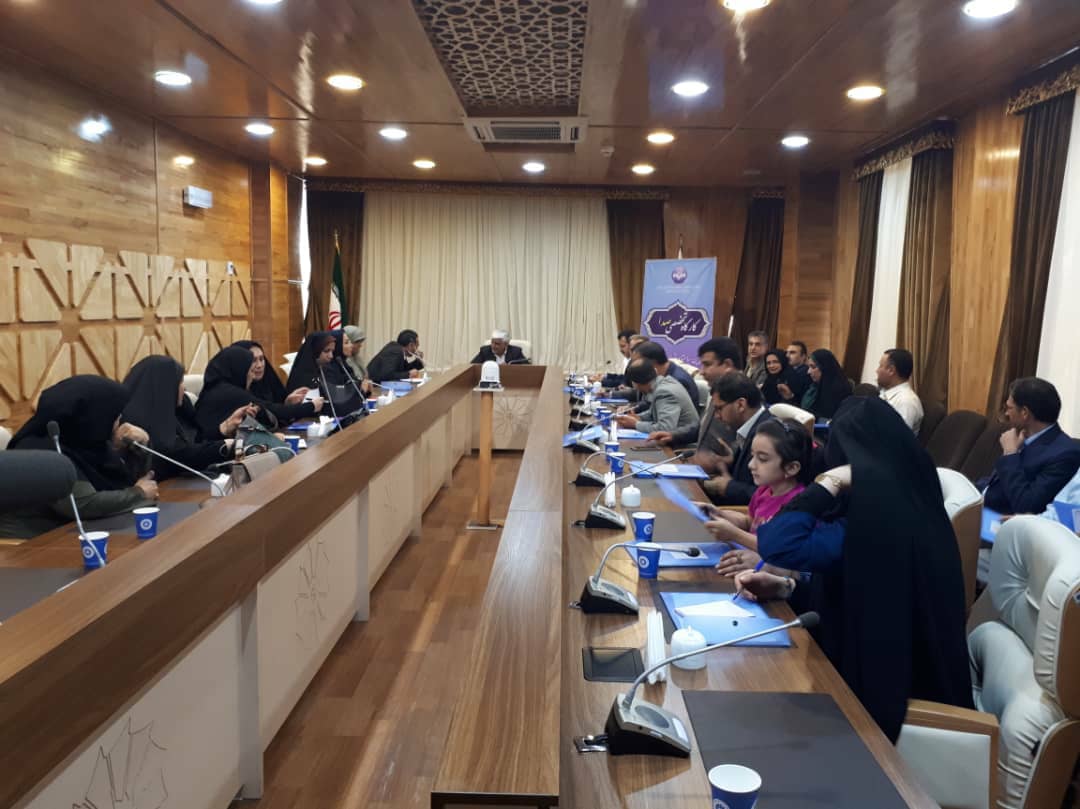 برگزاری کارگاه «تبیین سیاستها و اقدامات نکوداشت چهلمین سالگرد انقلاب» در لرستان + عکس برگزاری کارگاه «تبیین سیاستها و اقدامات نکوداشت چهلمین سالگرد انقلاب» در لرستان + عکس