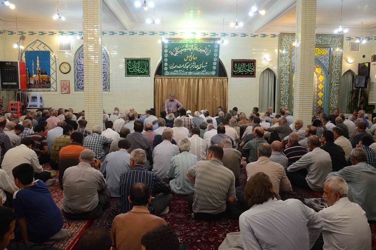 یک روز با مراسم دعای توسل و آبگوشت نذری «مسجد مهدیه» تبریز یک روز با مراسم دعای توسل و آبگوشت نذری «مسجد مهدیه» تبریز