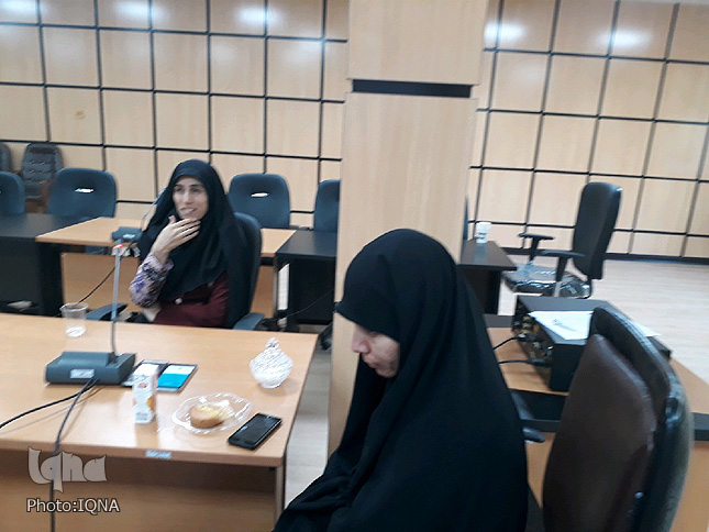 گزارش تصویری آزمون ارزیابی و اعطای مدرک به حافظان قرآن لرستان