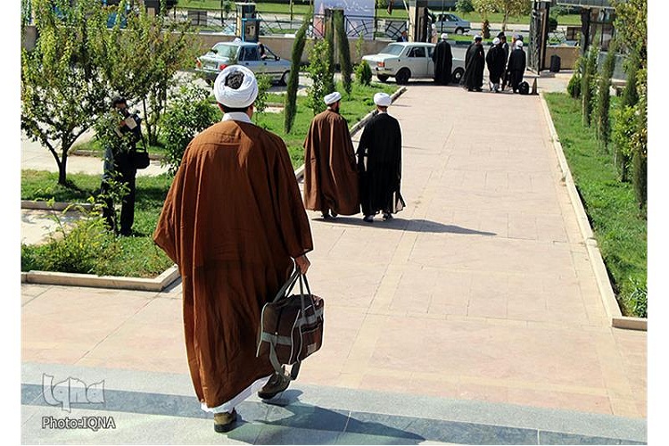 اعزام ۳۰ مبلّغ ویژه دهه ولایت به مساجد کوهدشت