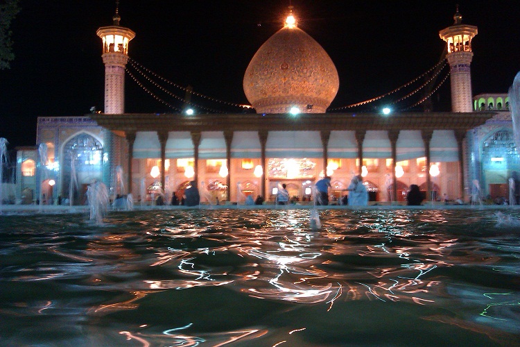 سوگواری سالروز شهادت امام محمدباقر(ع) امشب در حرم شاهچراغ(ع)
