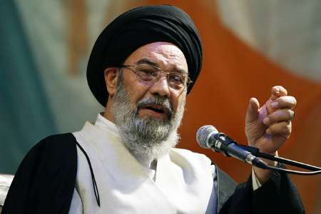 تلاش دشمن بر ناامیدی و جدایی مردم از حکومت است تلاش دشمن بر ناامیدی و جدایی مردم از حکومت است