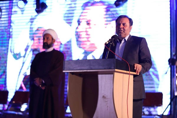 استفاده از فرصت&zwnj;ها برای شناساندن مفهوم انقلاب اسلامی