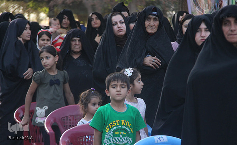گزارش تصویری مراسم &laquo;آبروی محله&raquo; یادبود شهید علی&zwnj;محمد صیدمرادی در کوهدشت