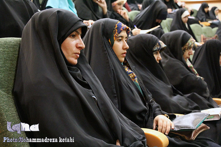 تجلیل از برگزیدگان مسابقات سراسری حفظ قرآن کریم استان همدان