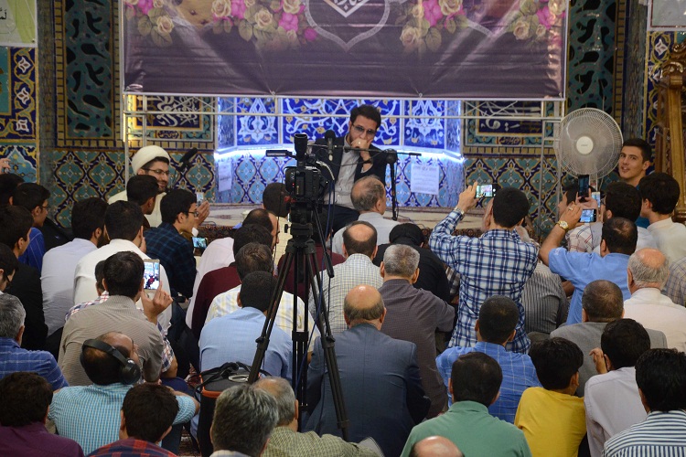محفل انس با قرآن با حضور &laquo;حامد شاکرنژاد&raquo; در تبریز