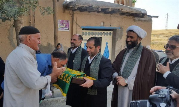 گزارش تصویری حضور کاروان &laquo;زیر سایه خورشید&raquo; در بروجرد