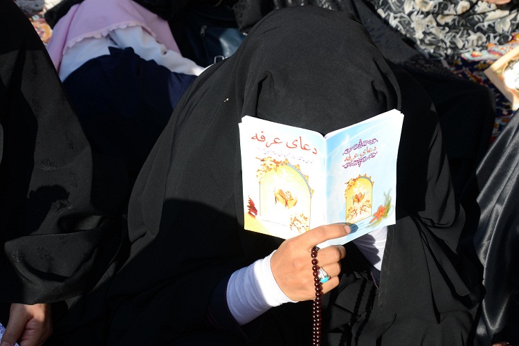 مراسم دعای عرفه در آستان مقدس سیدحمزه(ع) تبریز