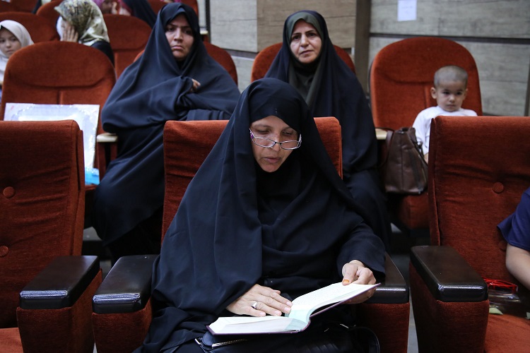 برکت قرآن را در جای جای زندگیم حس می کنم
