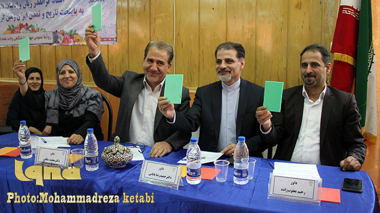 برگزاری آئین اختتامیه جشنواره پایان نامه سال دانشحویی در همدان