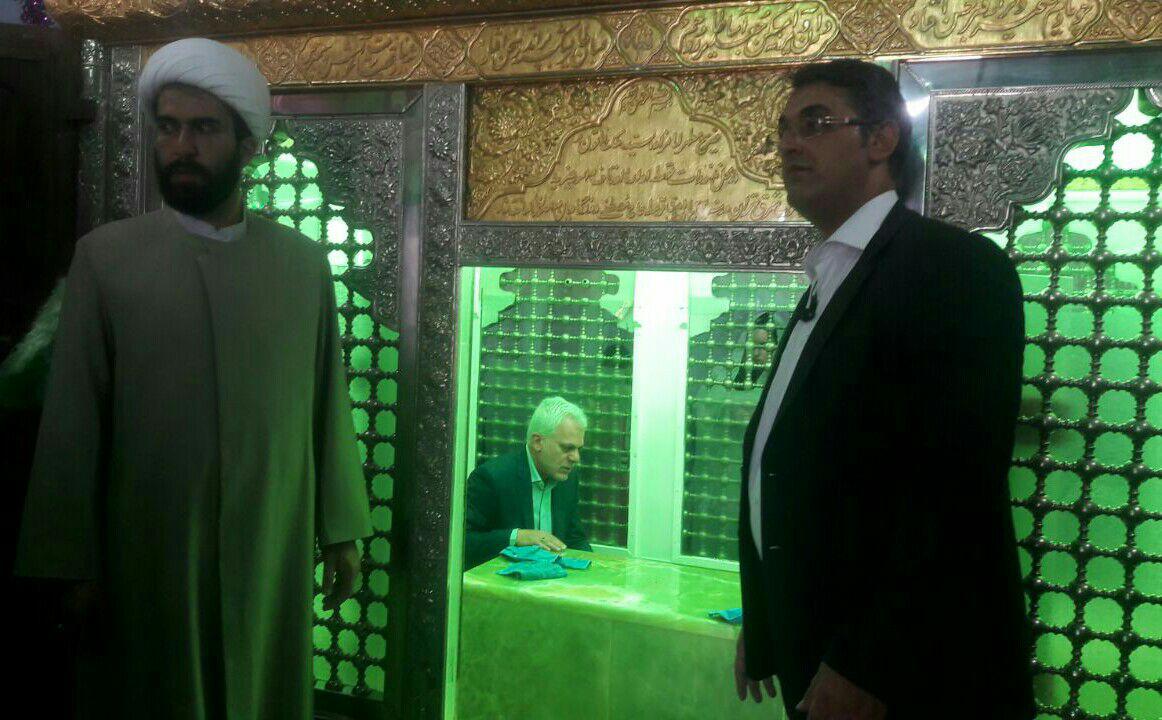 گل افشانی حرم امامزاده سیده ملک خاتون(س) و مراز شهدای گمنام