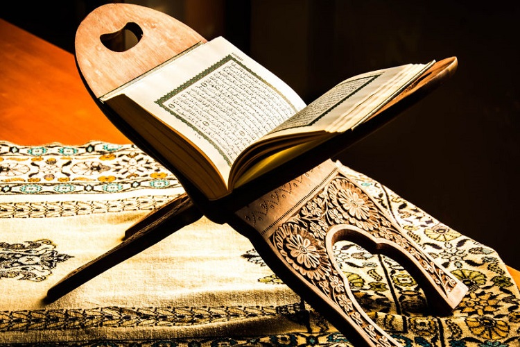 برگزاری هفتگی جلسات قرآن در شهرداری خرم&zwnj;دره