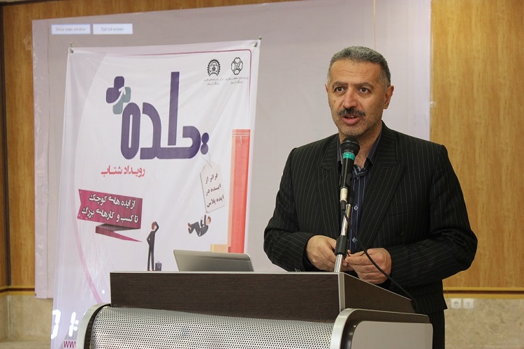 خدمات علمی جهاددانشگاهی به جامعه ملموس و غیرقابل انکار است