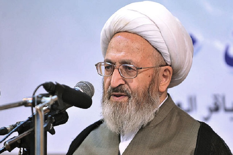 دانشجویان دانشگاه علوم اسلامی رضوی باید با تفکرات غلط در جامعه مبارزه کنند