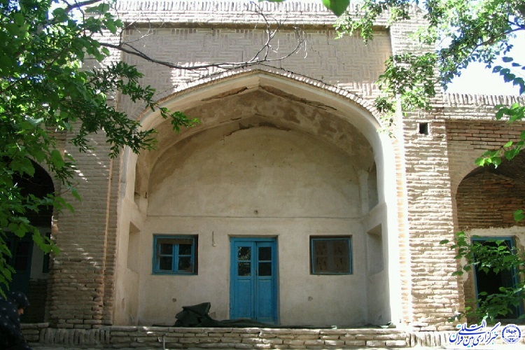 مدرسه علمیه درمیان؛ یادگاری از دوران افشاریان
