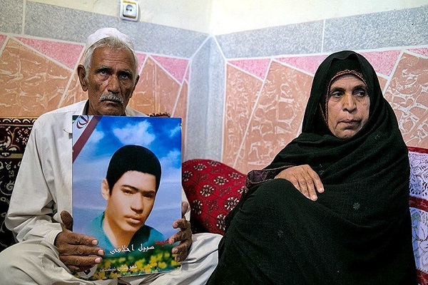 تجلیل از جوانترین شهید اهل سنت دفاع مقدس