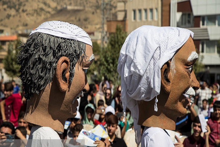 &laquo;دریا سمیرکو؟&raquo; آیین&zwnj;های سنتی مردم جنوب را به نمایش می&zwnj;گذارد