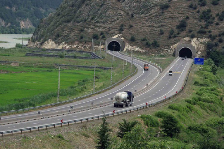 بخشی از آزادراه قزوین- تهران مسدود می&zwnj;شود