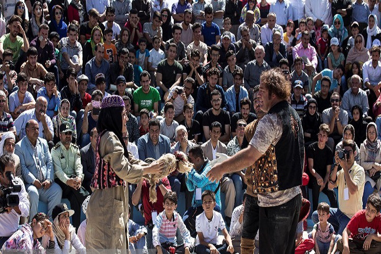 فرهنگ&zwnj;سازی برخورد با معلولان در جامعه مورد توجه جدی قرار گیرد