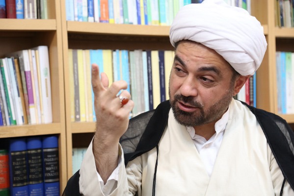 دوشنبه///بانک‎های اسلامی در اروپا برای رضای خدا فعالیت نمی‌کنند/ پیشگامی ایران در بانکداری اسلامی