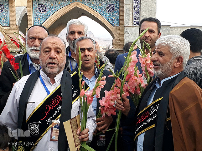 آغاز به کار اجلاس بینالمللی تجلیل از پیرغلامان حسینی در لرستان + عکس آغاز به کار اجلاس بینالمللی تجلیل از پیرغلامان حسینی در لرستان + عکس
