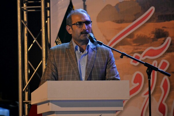 پایان سومین جشنواره ملی سنگ نوردی منطقه آزاد ماکو پایان سومین جشنواره ملی سنگ نوردی منطقه آزاد ماکو