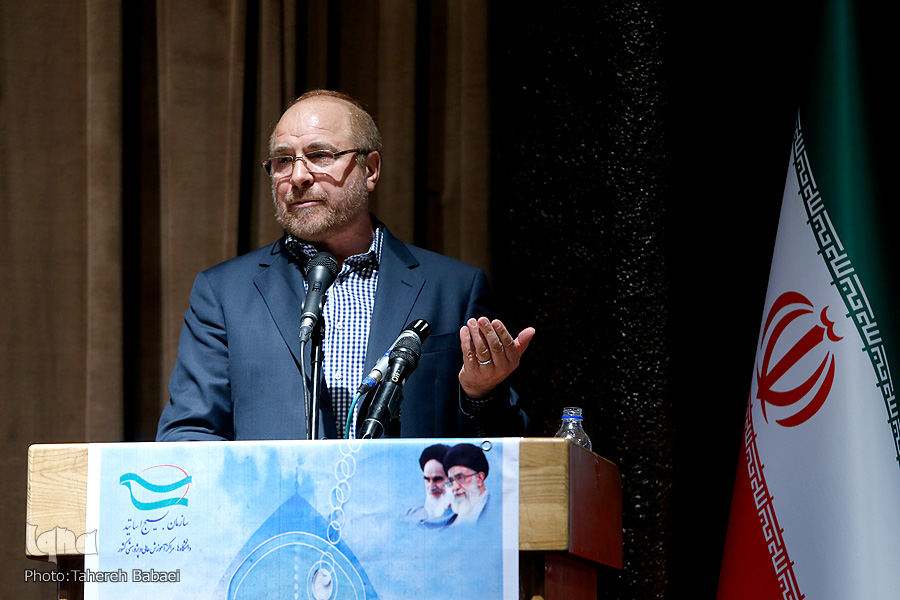 قالیباف از بی‌عدالتی‌هایی گفت که به پای انقلاب می‌نویسند