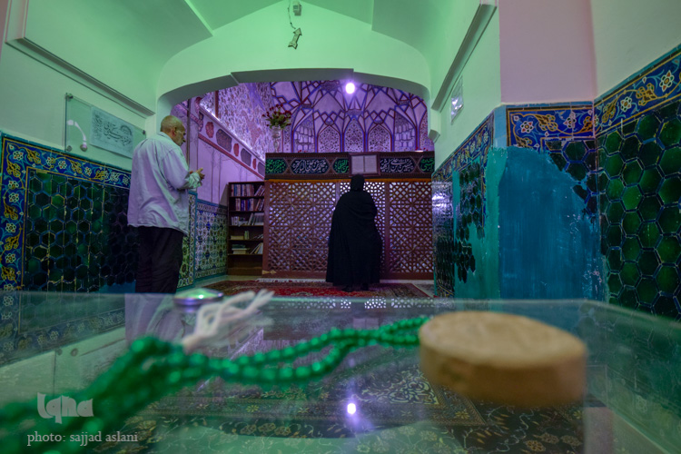 آستان امامزادگان ابراهیم و زین العابدین آستان امامزادگان ابراهیم و زین العابدین
