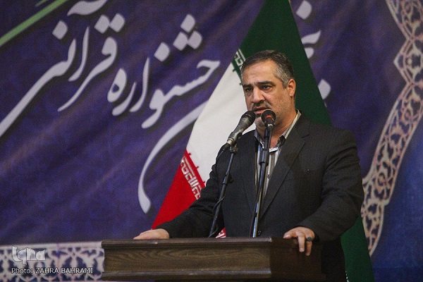 نگاهی به پنجمین جشنواره قرآنی گل‌های محمدی(ص)/ از اضافه شدن بخش هنری تا جای خالی پیشکسوتان