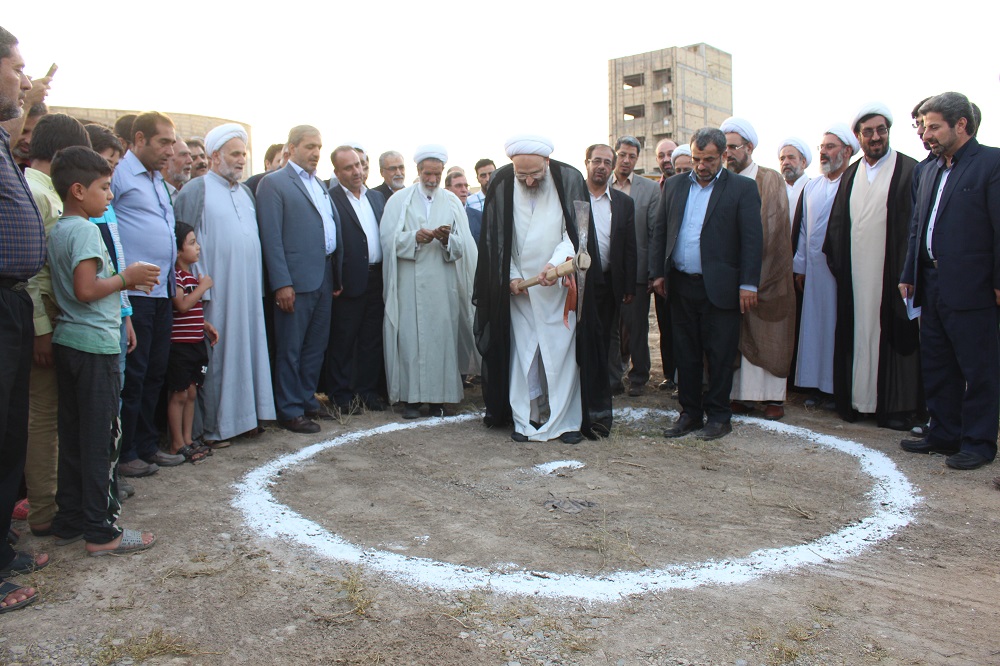 مراسم کلنگ زنی مسجد بقیه الله اعظم(عج) قم برگزار شد