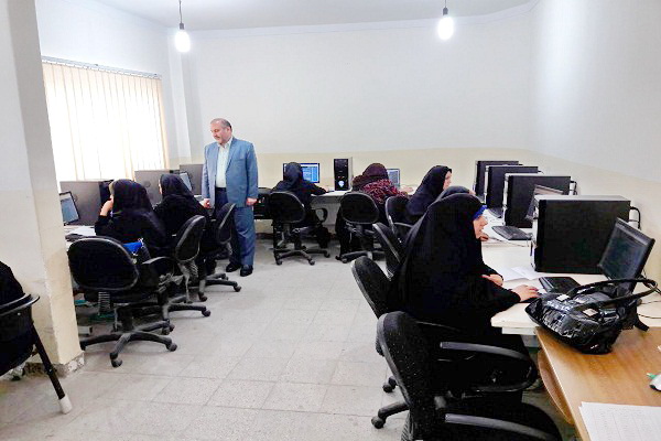 سد مبادی بیسوادی با همکاری همه دستگاه&zwnj;ها و نهادها میسر است