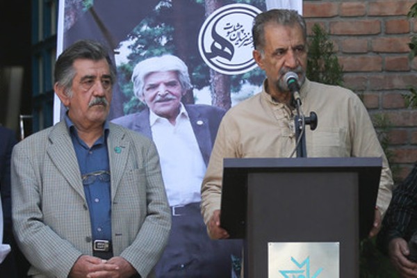 چرا بین هنرمندان تا به این اندازه فرق می گذاریم؟/ جوانان را با سرمایههایی چون صندوقی آشنا کنیم چرا بین هنرمندان تا به این اندازه فرق می گذاریم؟/ جوانان را با سرمایههایی چون صندوقی آشنا کنیم