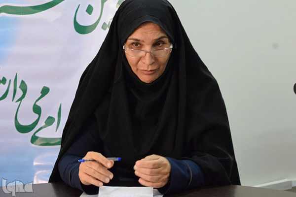 تجلیل از بانوان پیشکسوت ایثارگر و فعال در ستاد پشتیبانی جنگ طی دهه فجر امسال