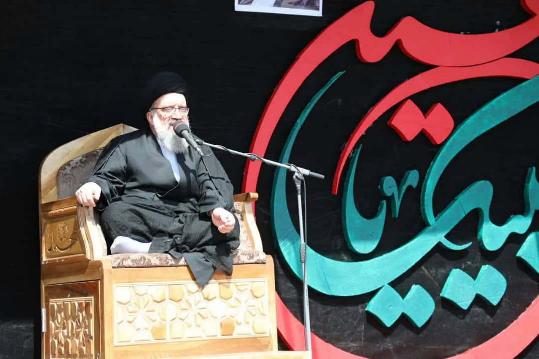 «لبیک یاحسین(ع)» یعنی نهضت حسینی فراتر از زمان و مکان است «لبیک یاحسین(ع)» یعنی نهضت حسینی فراتر از زمان و مکان است