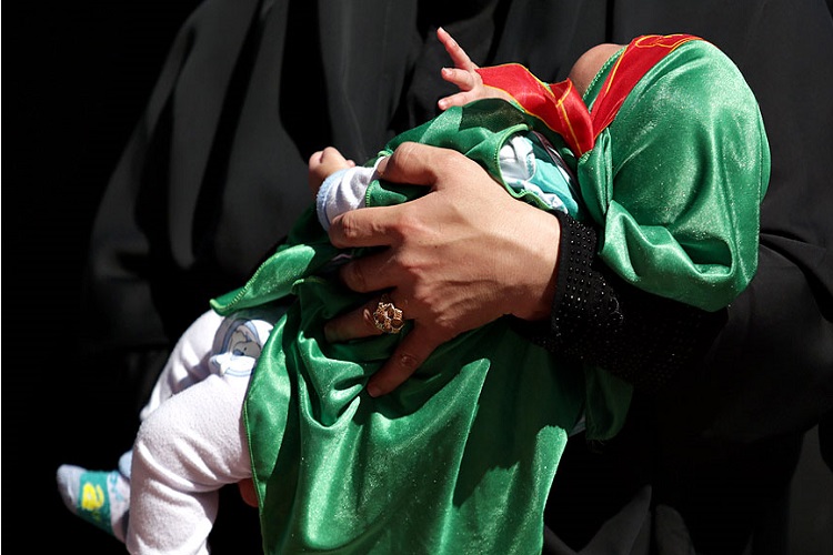 برگزاری همایش شیرخوارگان حسینی در کرمانشاه برگزاری همایش شیرخوارگان حسینی در کرمانشاه