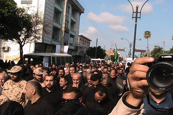گزارش تصویری تشییع پیکر مطهر شهید حبیب&zwnj;اله&zwnj;پور در بابلسر &lrm;