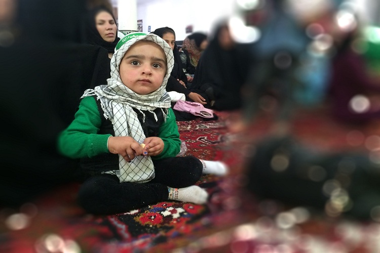 همایش شیرخوارگان حسینی در ورزقان برگزار شد
