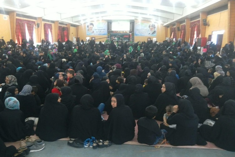 پوششی/ //همایش &laquo;شیرخوارگان حسینی&raquo; با حضور بیش از 2500 تشیع و تسنن در تایباد برگزار شد
