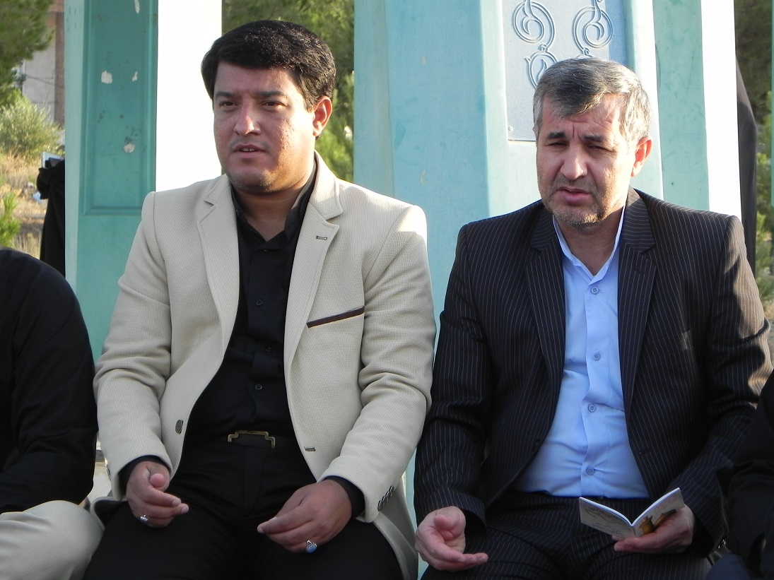 گزارش تصویری  آیین معنوی زیارت عاشورا در دانشگاه لرستان