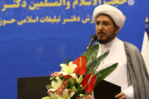 برگزاری 55 دوره تحصیلات تکمیلی حوزوی و دانشگاهی در دفتر تبلیغات اسلامی اصفهان