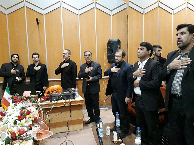 گزارش تصویری مراسم تجلیل از منتخبان مسابقات قران دانشآموزی لرستان گزارش تصویری مراسم تجلیل از منتخبان مسابقات قران دانشآموزی لرستان