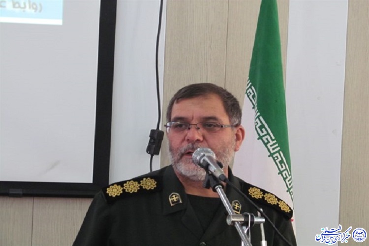 پیام شهدا، ایستادگی در مقابل متجاوزان و مستکبران است