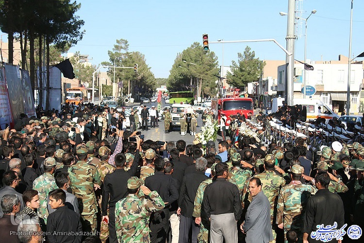 تشییع پیکر شهید &laquo;لکزایی&raquo; پس از 33 سال