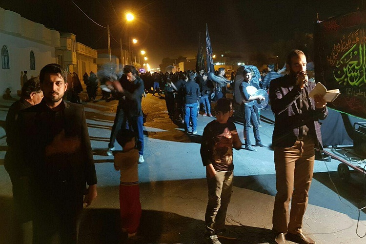 تصاویری از دسته&zwnj;روی هیئات مذهبی در شب عاشورا/ زاهدان
