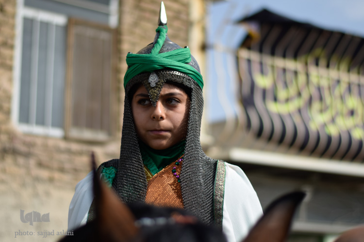 کاروان نمادین هشتم محرم در خمینی شهر