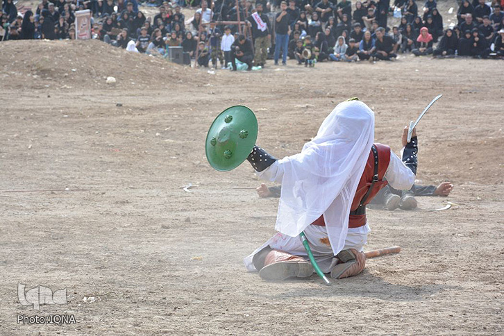 گزارش تصویری تعزیه هیئت اعظم لرستان