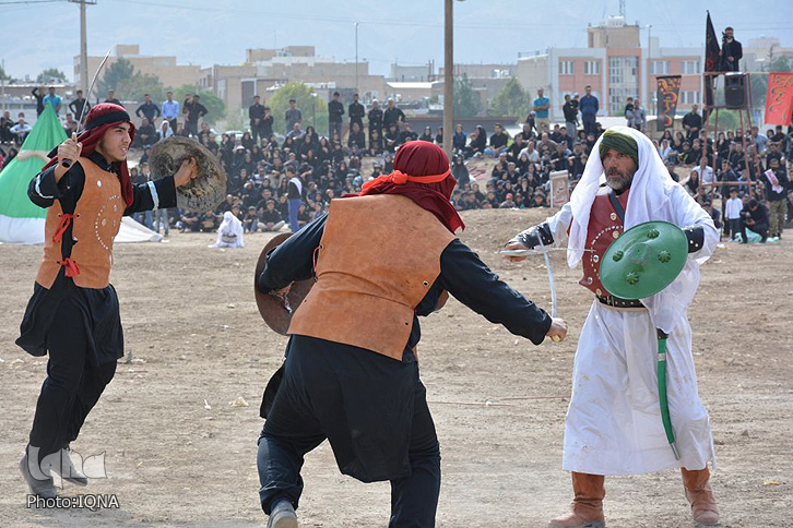 گزارش تصویری تعزیه هیئت اعظم لرستان