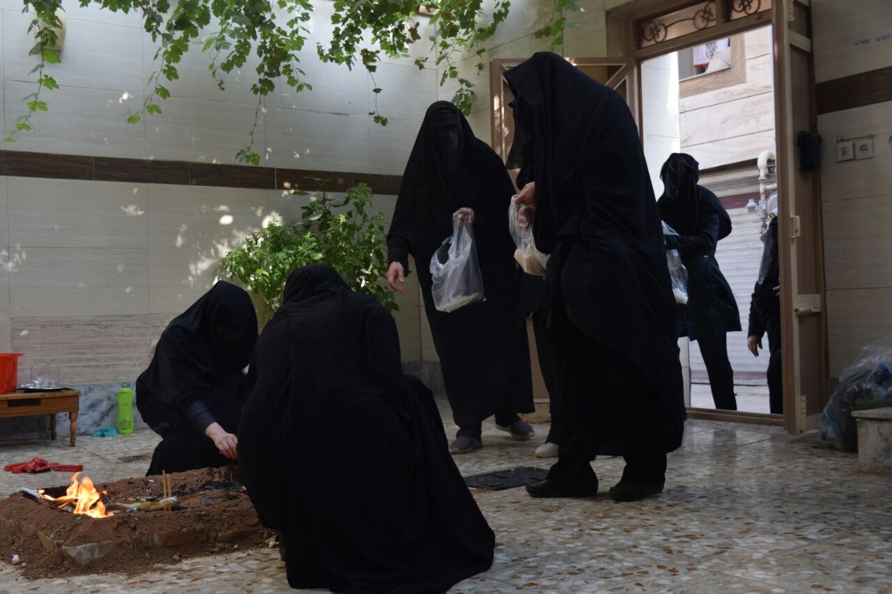 گزارش تصویری آیین عزاداری بانوان خرمآبادی گزارش تصویری آیین عزاداری بانوان خرمآبادی