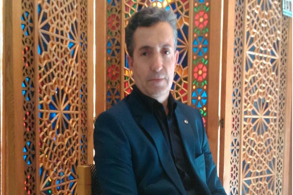 وقتی پیر عَلَم  دستور شاه را منحل کرد